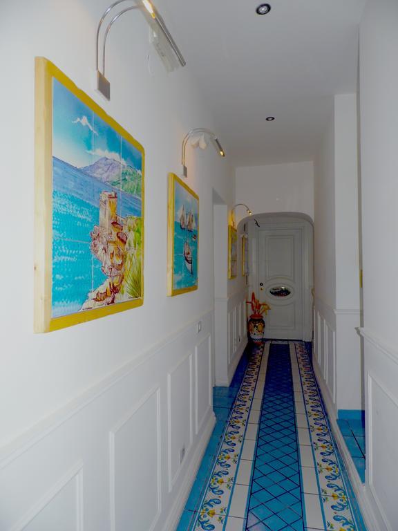 Dimora Carlo III Bed & Breakfast Vietri Стая снимка